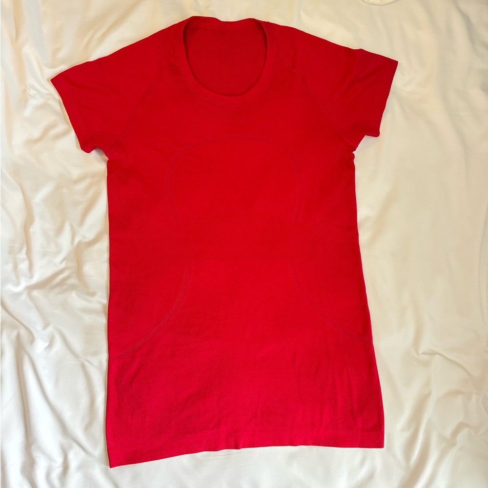 lululemon Swiftly Tech Short-Sleeve Shirt Hip Length